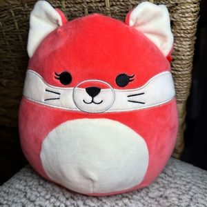 Squishmallows Fifi the Fox 8" Stuffed Plush
